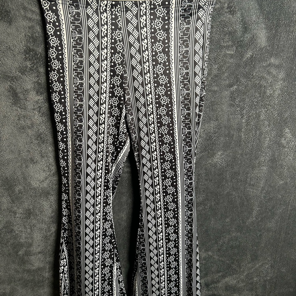 Black and White Patterned Women's Pants
